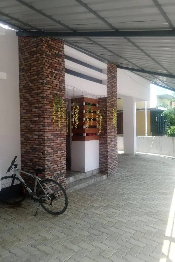 Stay Castle Guruvāyūr Apartmán